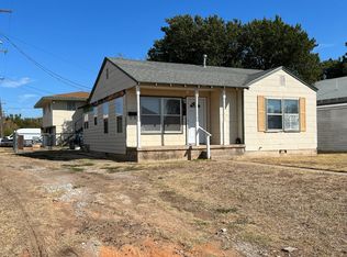 910 W Thompson Ave, Enid, OK 73701