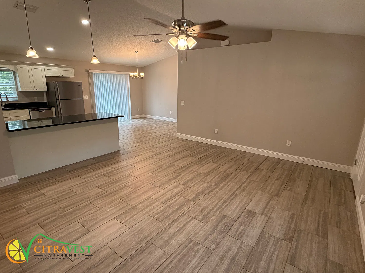 Available Now!! 4 Bedroom Newer Home in Citrus Springs! — Photo 2