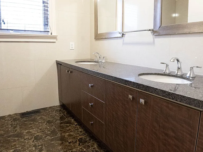 183 McClure Dr — Photo 16