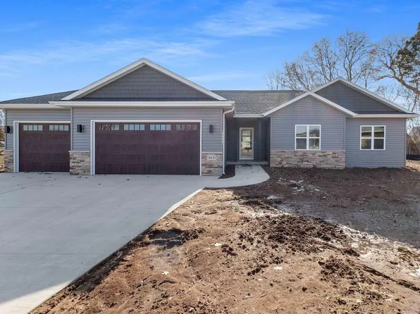 4631 Ridge COURT, Manitowoc, WI 54220