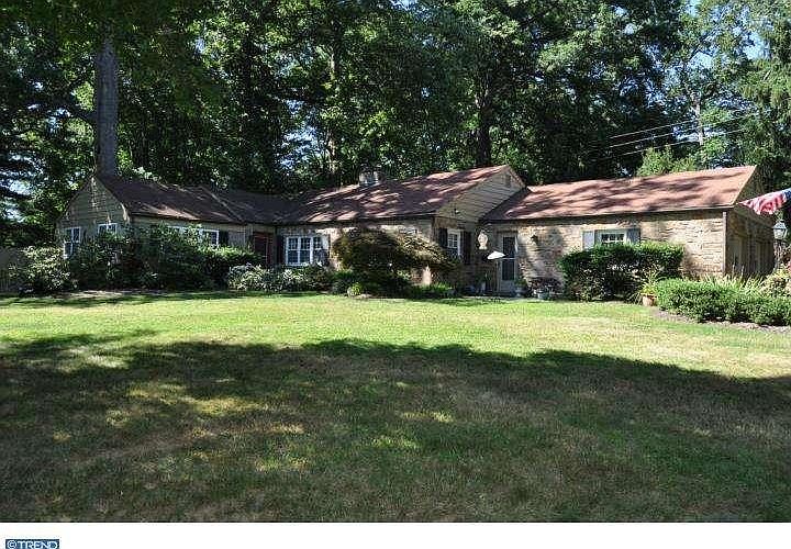 1st image of 24 Westover Cir
