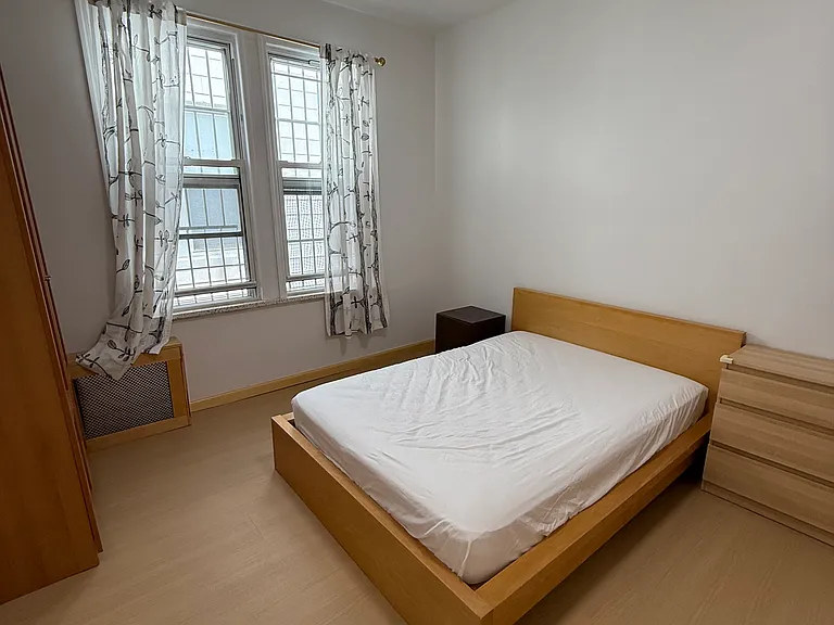 42 Clara St #2 — Photo 3