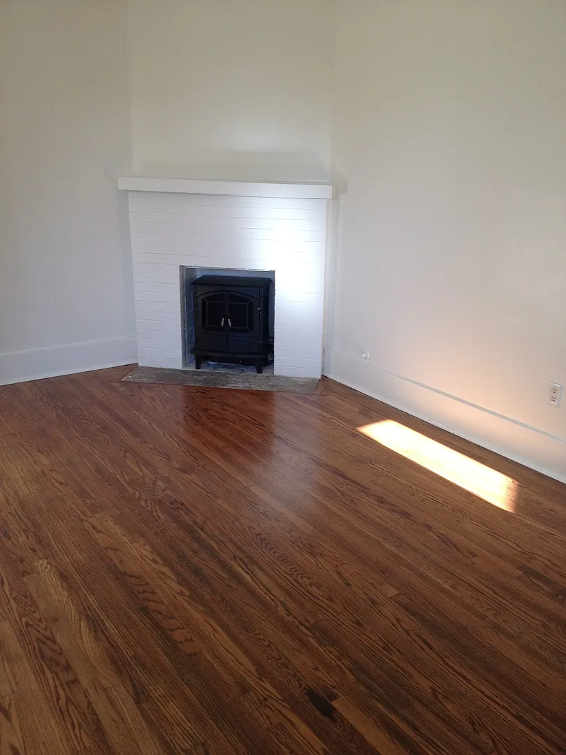 423 E. Mill st. — Photo 2