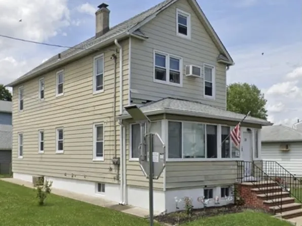 29 River St, Lodi Boro, NJ 07644