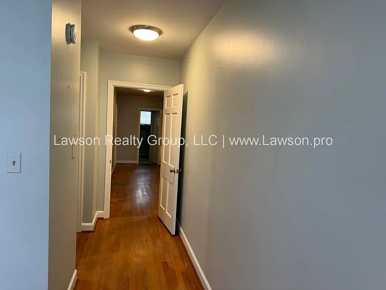 3074 Carolina Ave SW — Photo 25