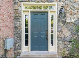 22940 Rose Quartz Sq, Ashburn, VA 20148