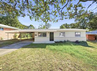 5216 Nelson Dr, North Little Rock, AR 72118