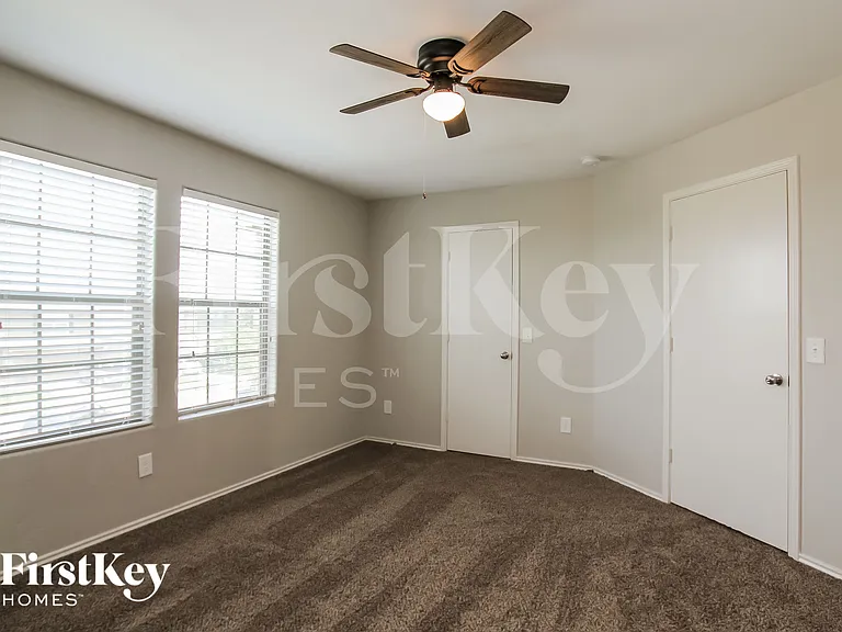 16406 Peyton Stone Cir — Photo 9