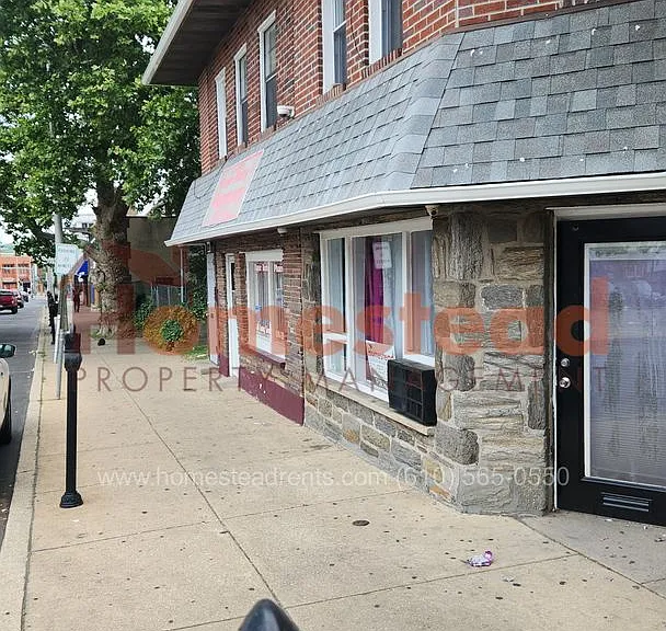 121 Long Ln — Photo 2