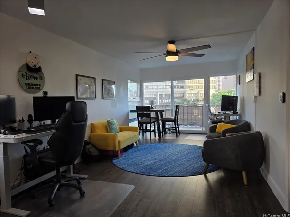 2488 Kapiolani Blvd APT 404, Honolulu, HI 96826
