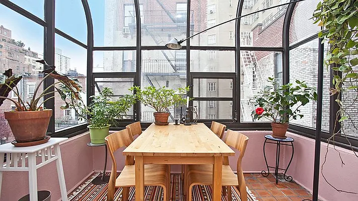 Sold by Fenwick Keats Real Estate | media 9