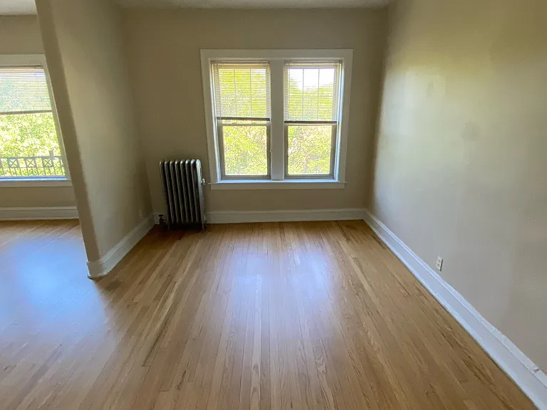834 Reba Pl #3N — Photo 9