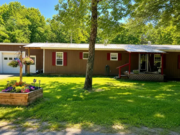 515 Stream Road, Moscow, ME 04920