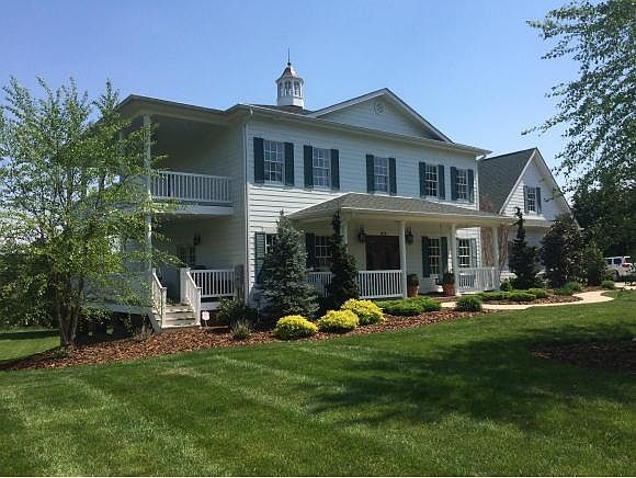 1st image of 619 Harbor Point Dr
