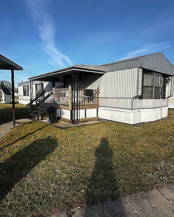 1st image of 108 E Suffolk Ct #108