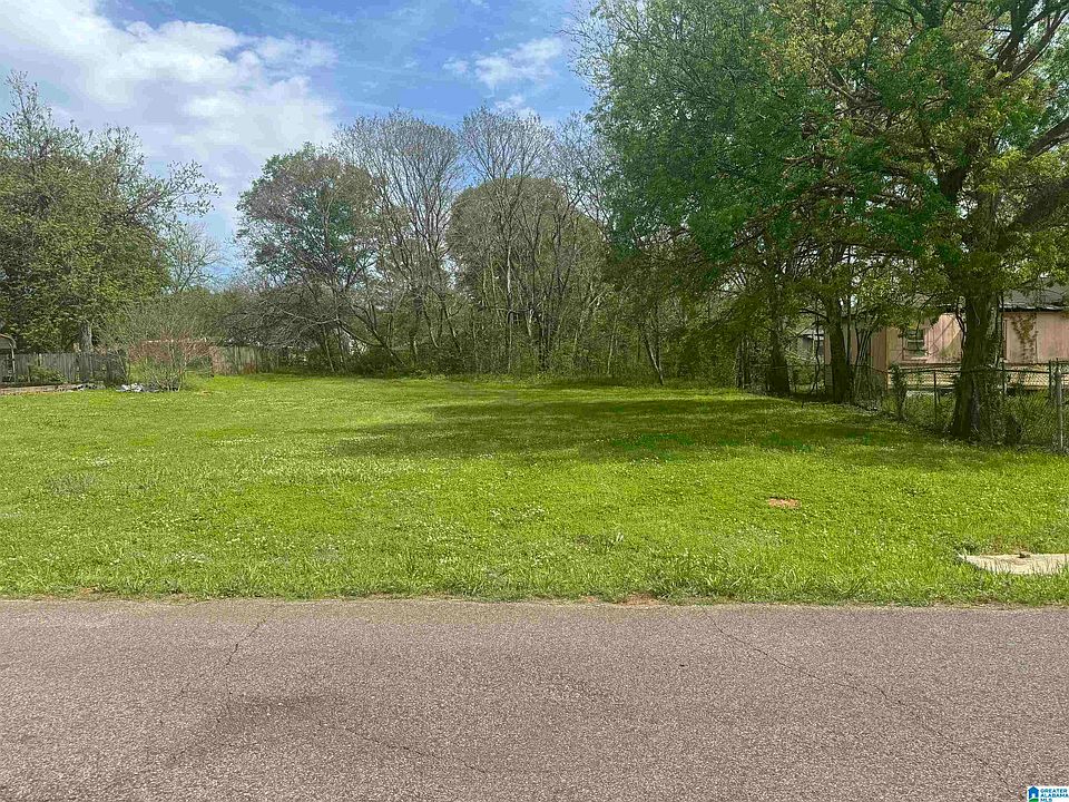2nd image of 4129 Mineral Ave SW #1