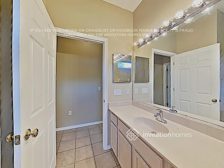 11706 Winding Woods Way — Photo 17