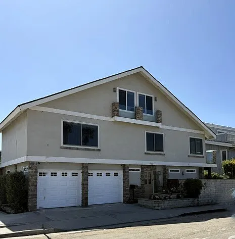 900 San Pedro St