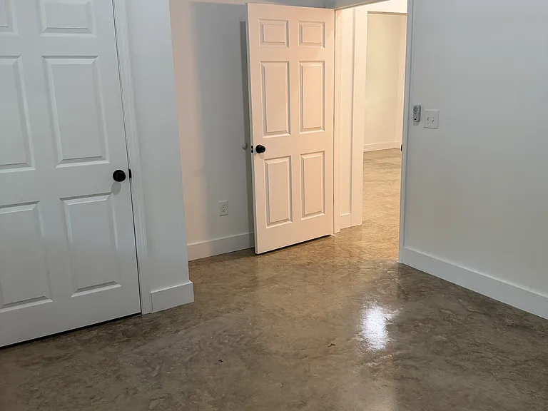 80 Allen Rd — Photo 5