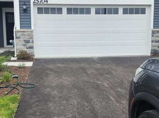 25704 W Wakefield Dr, Plainfield, IL 60544