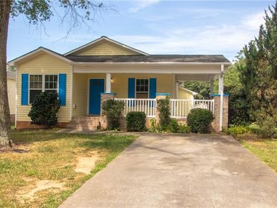 1760 Richard Allen Ln, Winston Salem, NC, 27105