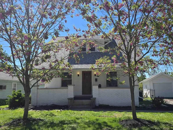 2907 McArthur Dr, Fort Wayne, IN 46809