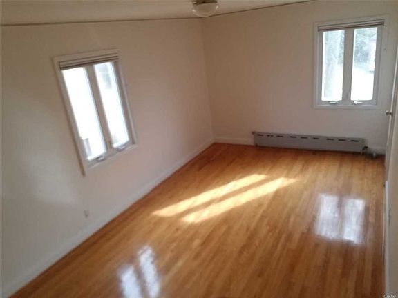 5th image of 21735 Peck Ave