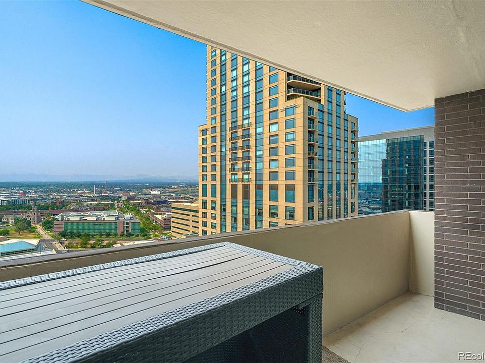 1st image of 1020 15th St APT 25C