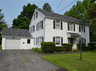 155 Hyde Pkwy, Palmyra, NY 14522