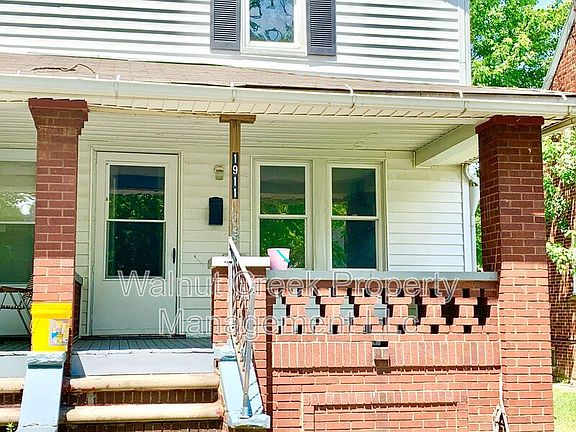 2nd image of 1911 E 34th St