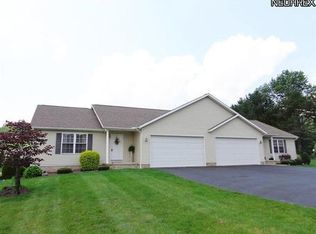 120 Aspen Dr, Dover, OH