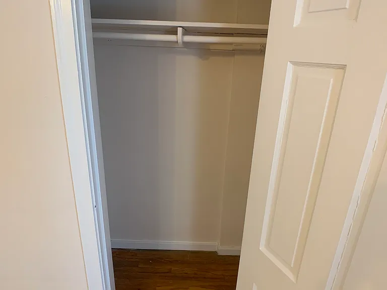 2828 Thornhill Rd #302B — Photo 7