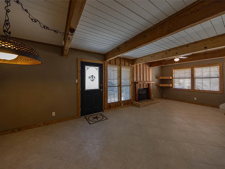 22 Stonehouse Cir — Photo 15