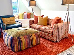 712 E Washington St, Greenville, SC 29601