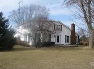 13829 University Rd, Shabbona, IL 60550