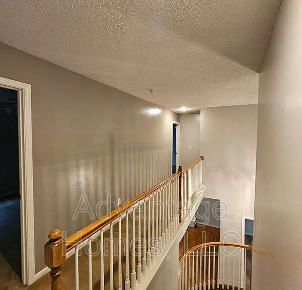 14117 Parkhill Ln — Photo 18