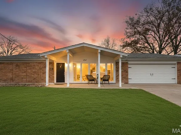 4767 Towne South Rd, Saint Louis, MO 63128