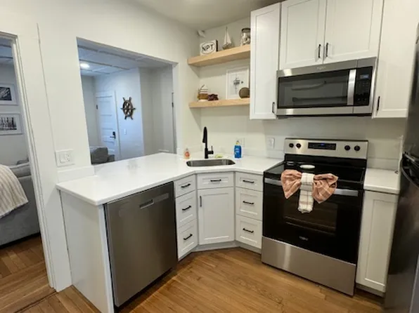 25 Fair St, Newport, RI