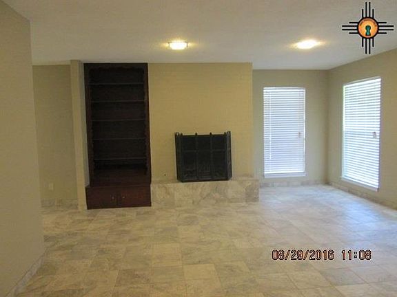 2nd image of 109 Fairway Dr