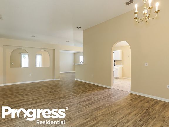 4th image of 7416 Overland Park Blvd W