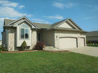 12229 E Zimmerly Ct, Wichita, KS 67207