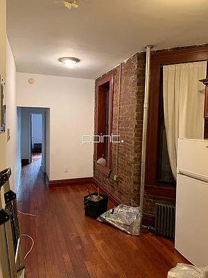 Rented by Point NYC | media 23