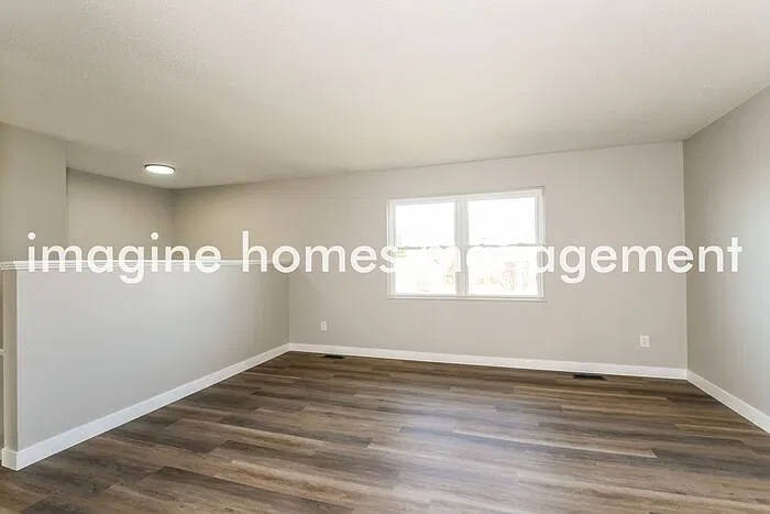 3 bed, 2.0 bath, 1470 sqft, $2,250 — Photo 4