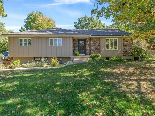 401 NE 114th St, Kansas City, MO 64155