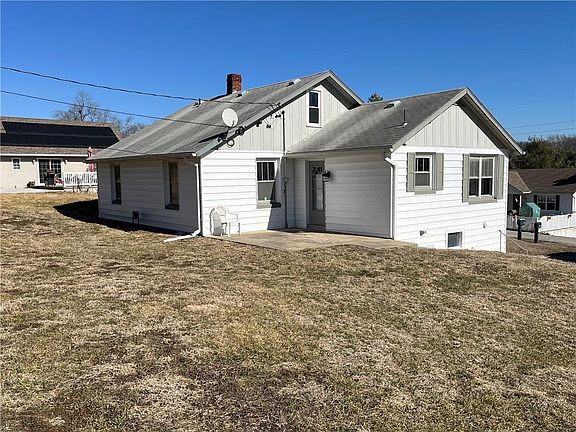 5th image of 5518 Karrasch St