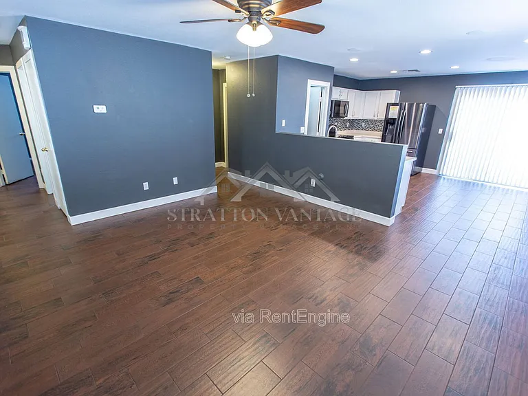 9630 W Kingman St — Photo 12