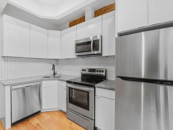 5th image of 1815 Woodbine St #1A