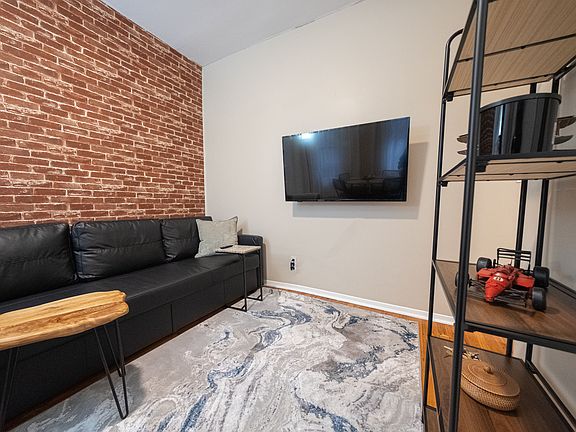 3rd image of 180 Claremont Ave APT 65
