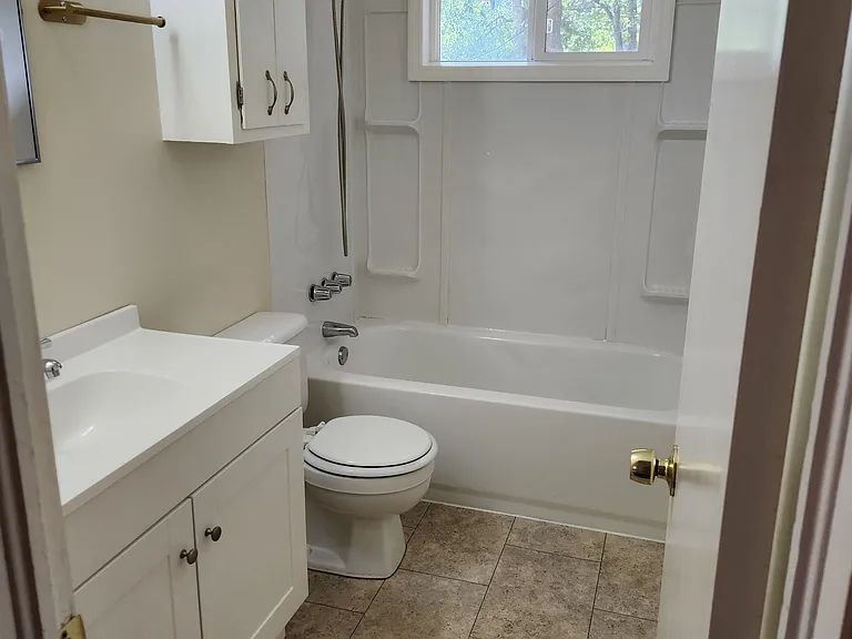88 N Estate Dr — Photo 4