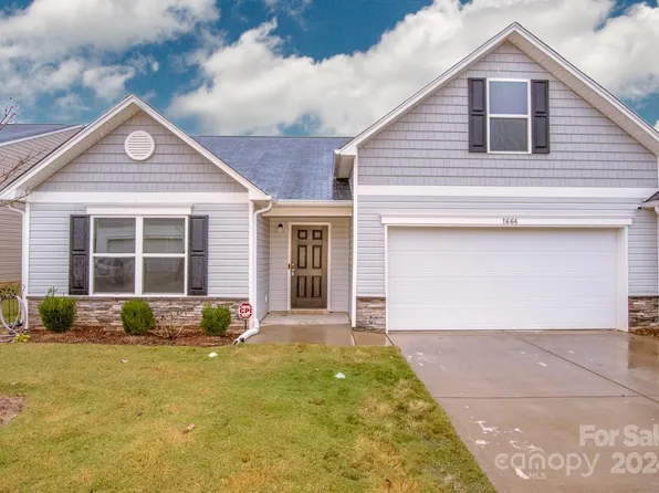 1664 Amberlight Cir, Salisbury, NC 28144